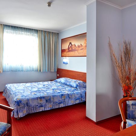 Aqua Hotel Varna Extérieur photo