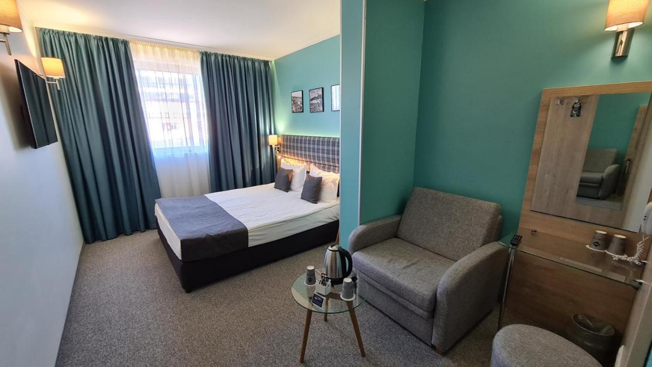 Aqua Hotel Varna Extérieur photo