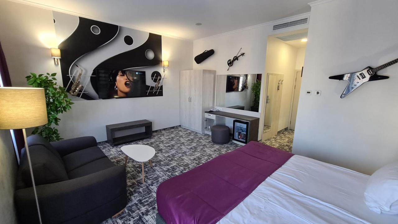 Aqua Hotel Varna Extérieur photo