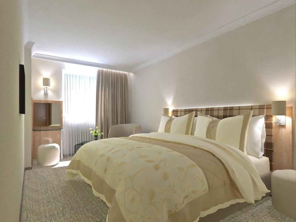 Aqua Hotel Varna Extérieur photo