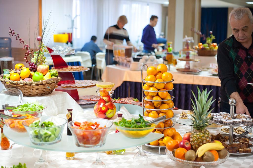 Aqua Hotel Varna Extérieur photo
